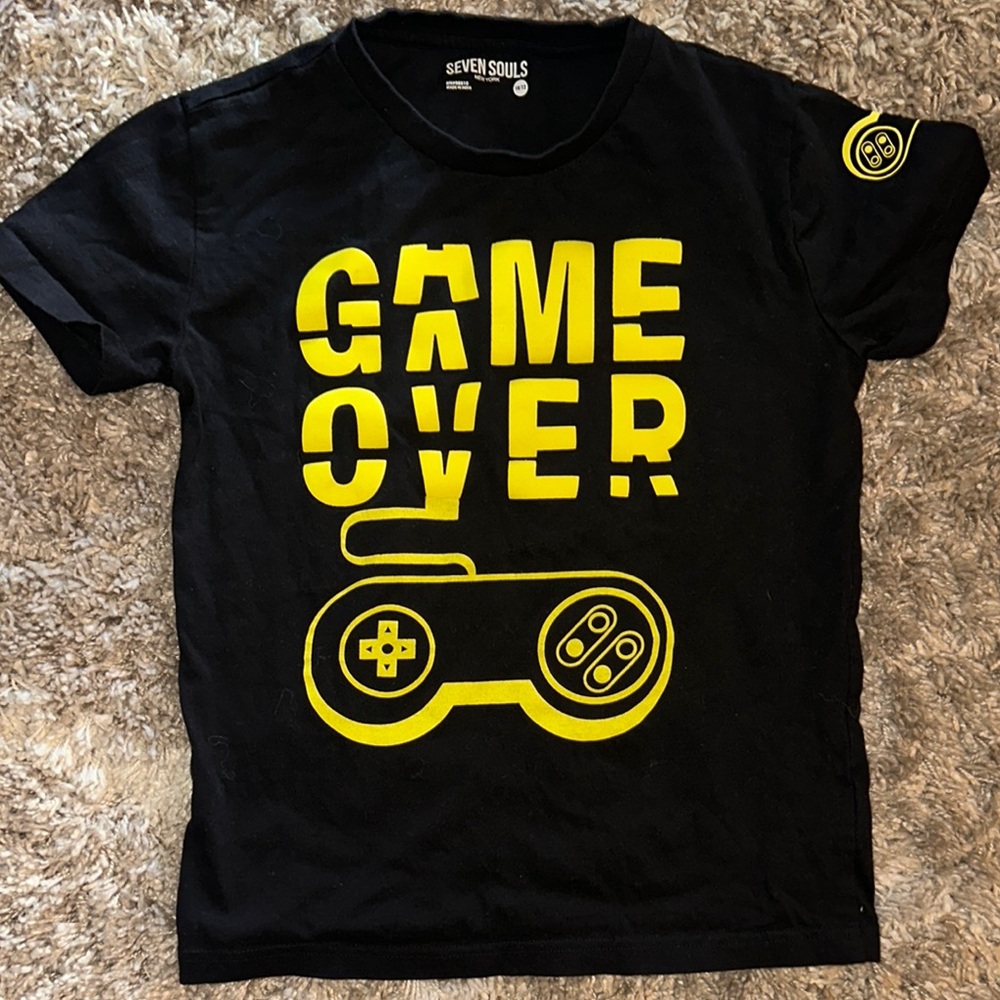 Seven Souls T-Shirt NWOT